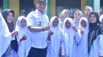 Bupati Armia Apresiasi Program Sekolah Sehat di Aceh Tamiang