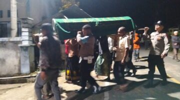 Personel Polres Pidie Hadiri dan Bantu Pemakaman Santriwati Korban Tenggelam di Mane
